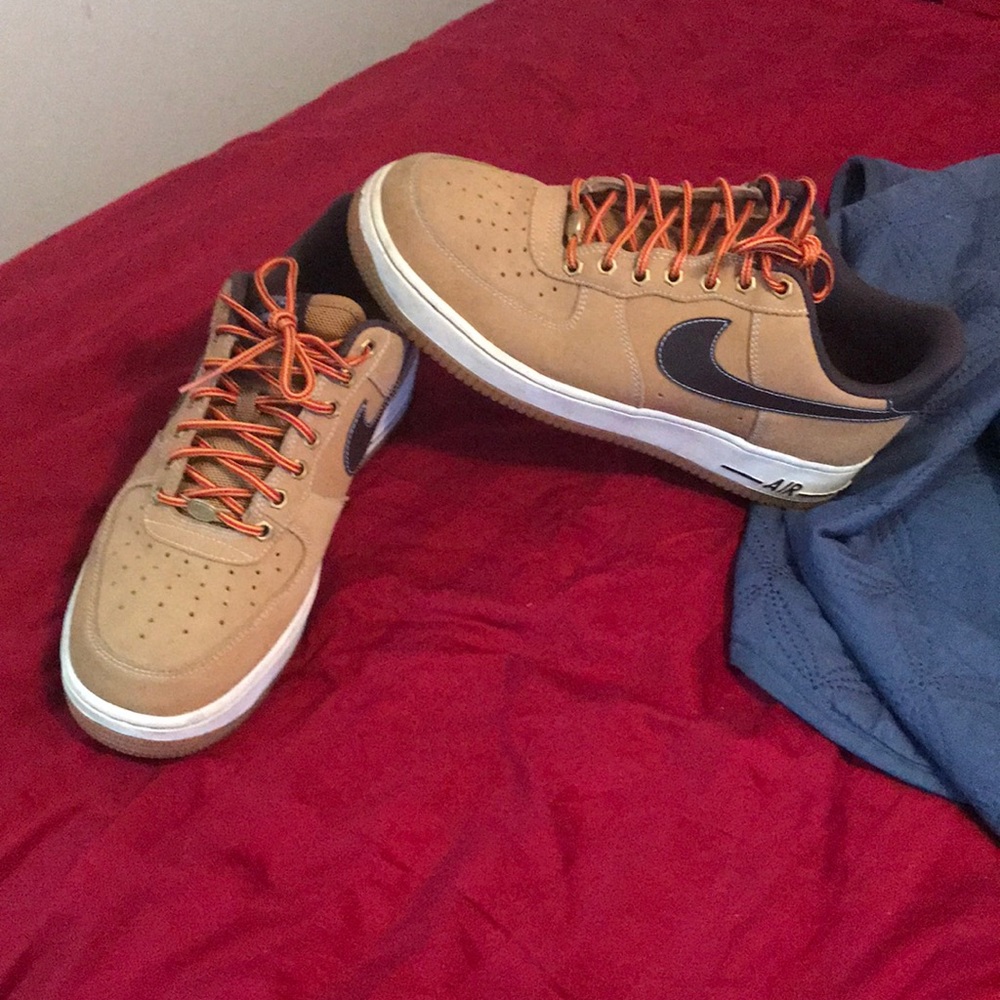 Air Force 1 wheats
